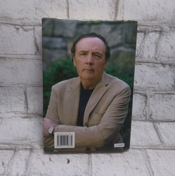 James Patterson 6 series of different books - Picture 9 of 11